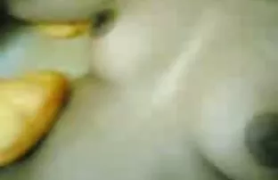 Kiêm đầy màu hồng