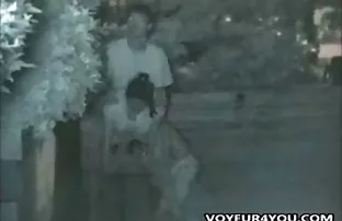 Mẹ, cha dượng quấy n ...