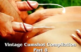 Cho thấy bộ Ngực đẹp ...